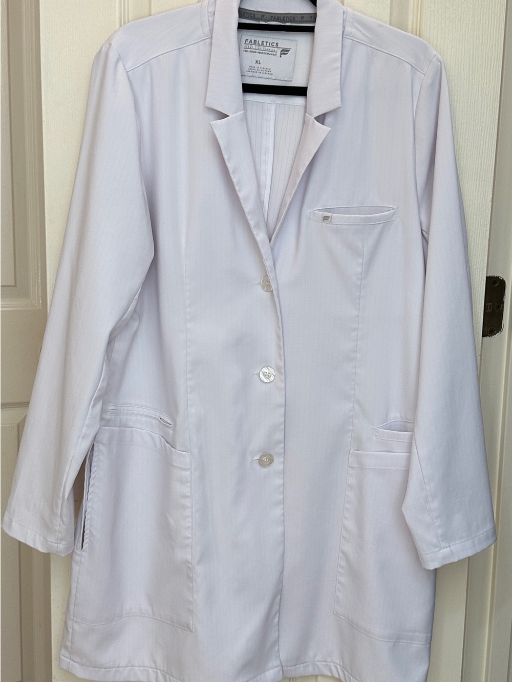 Fabletics Axis stretch White Women's Lab Coat Classic Long Medical Jacket sz XL - Picture 8 of 10